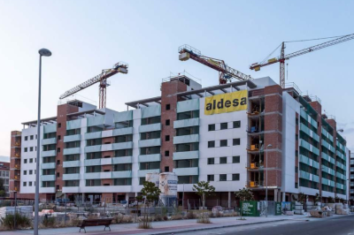 西班牙房市现拐点，成交量下降房价仍上涨