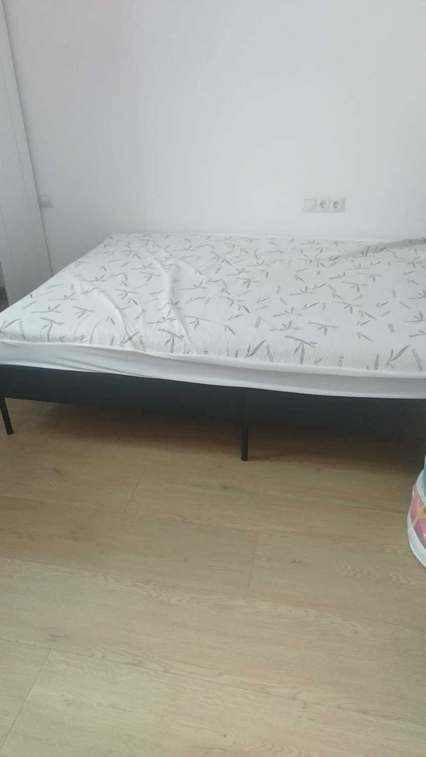 巴塞近L1/L5地铁双人床房间出租